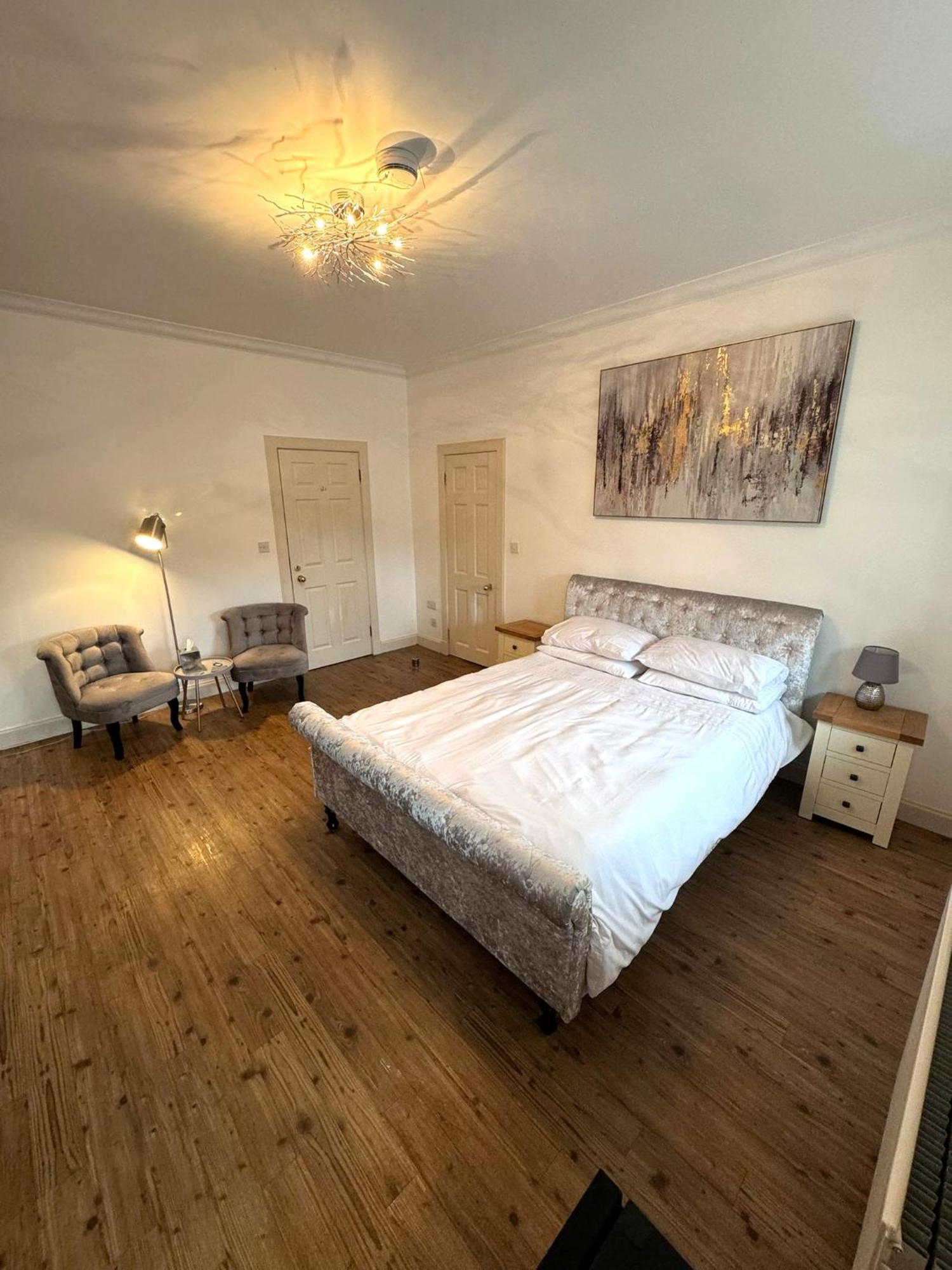 Parade School Guest Rooms 特维德上游的贝里克 外观 照片