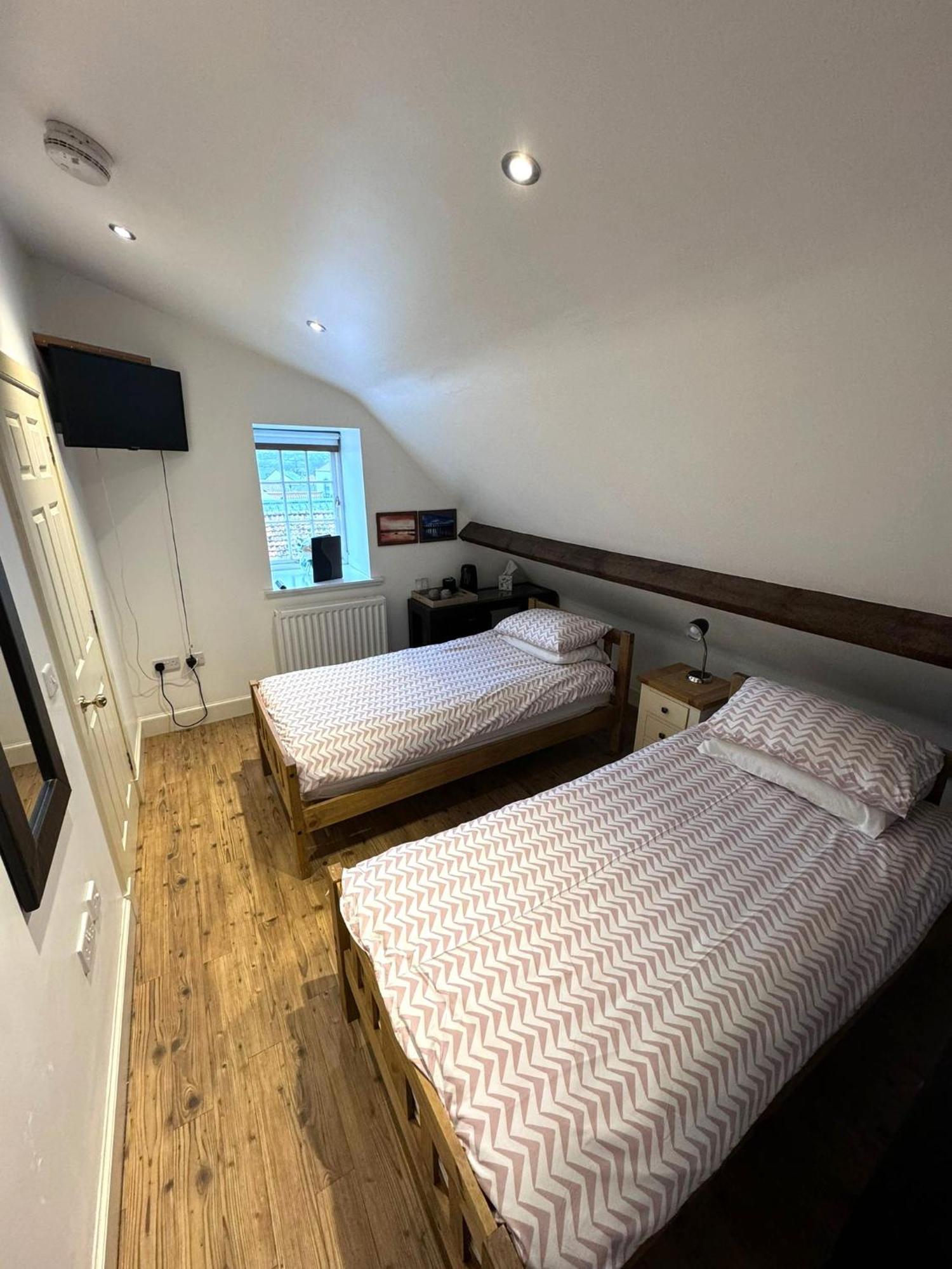 Parade School Guest Rooms 特维德上游的贝里克 外观 照片
